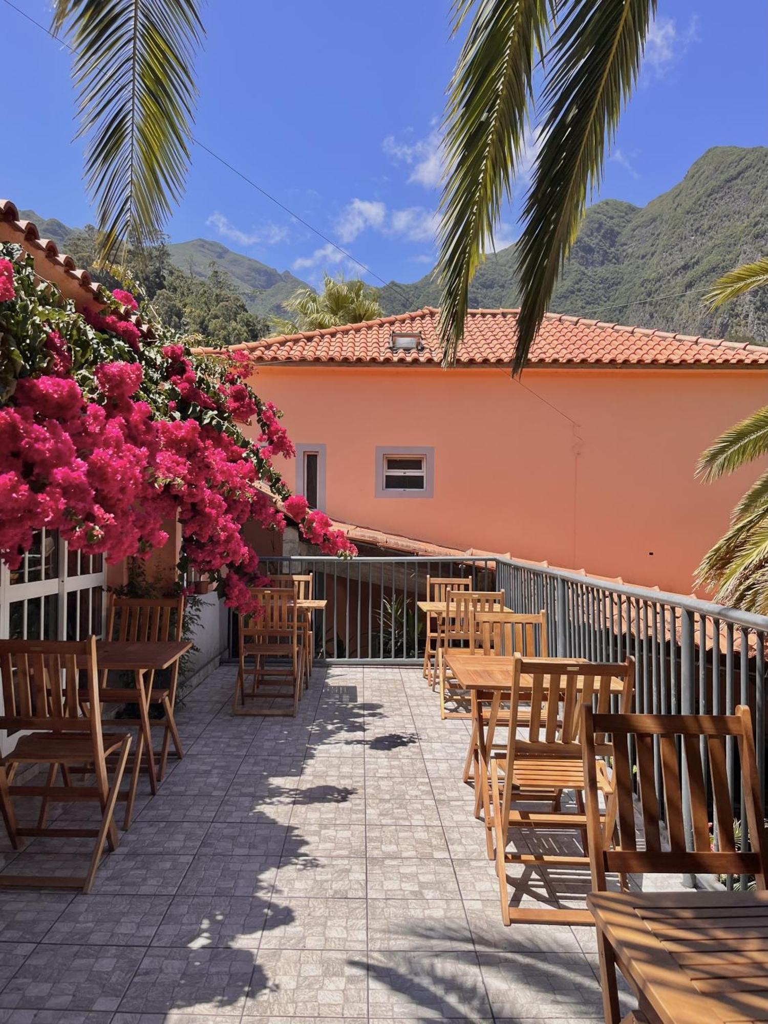 Gardens Guest House São Vicente Esterno foto